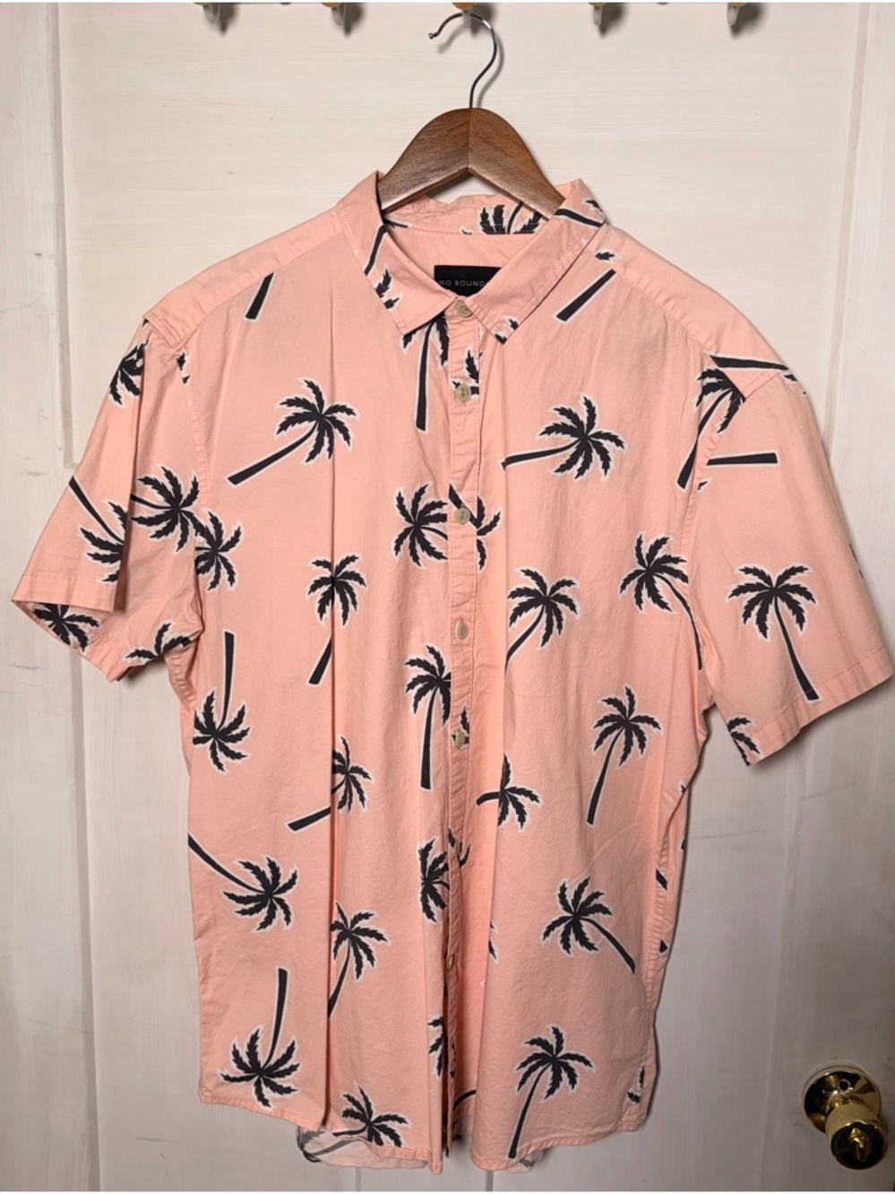 No Boundaries Pink Palm Print Short-Sleeve Button-Down Shirt